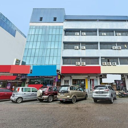 Oyo 90544 M&H Hotel Pengerang Exterior foto